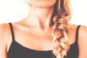 つむじが薄い人におすすめの髪型は？